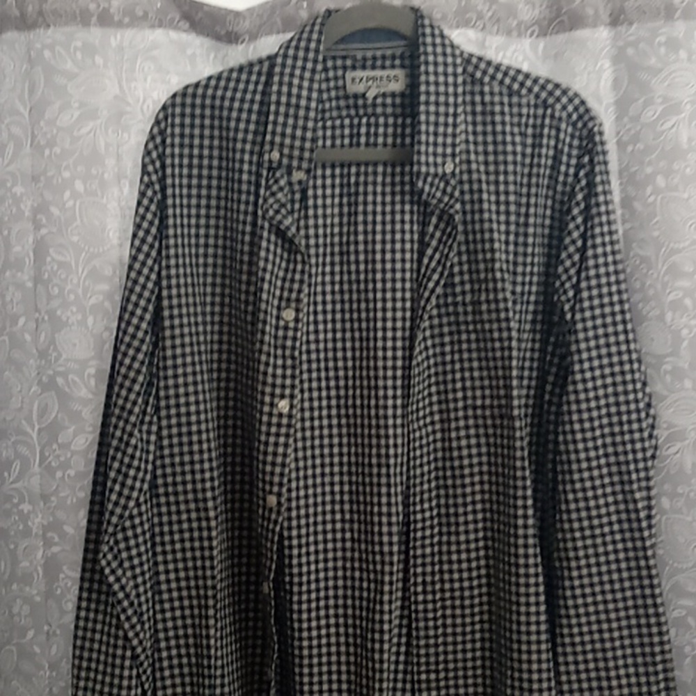 Men's shirt